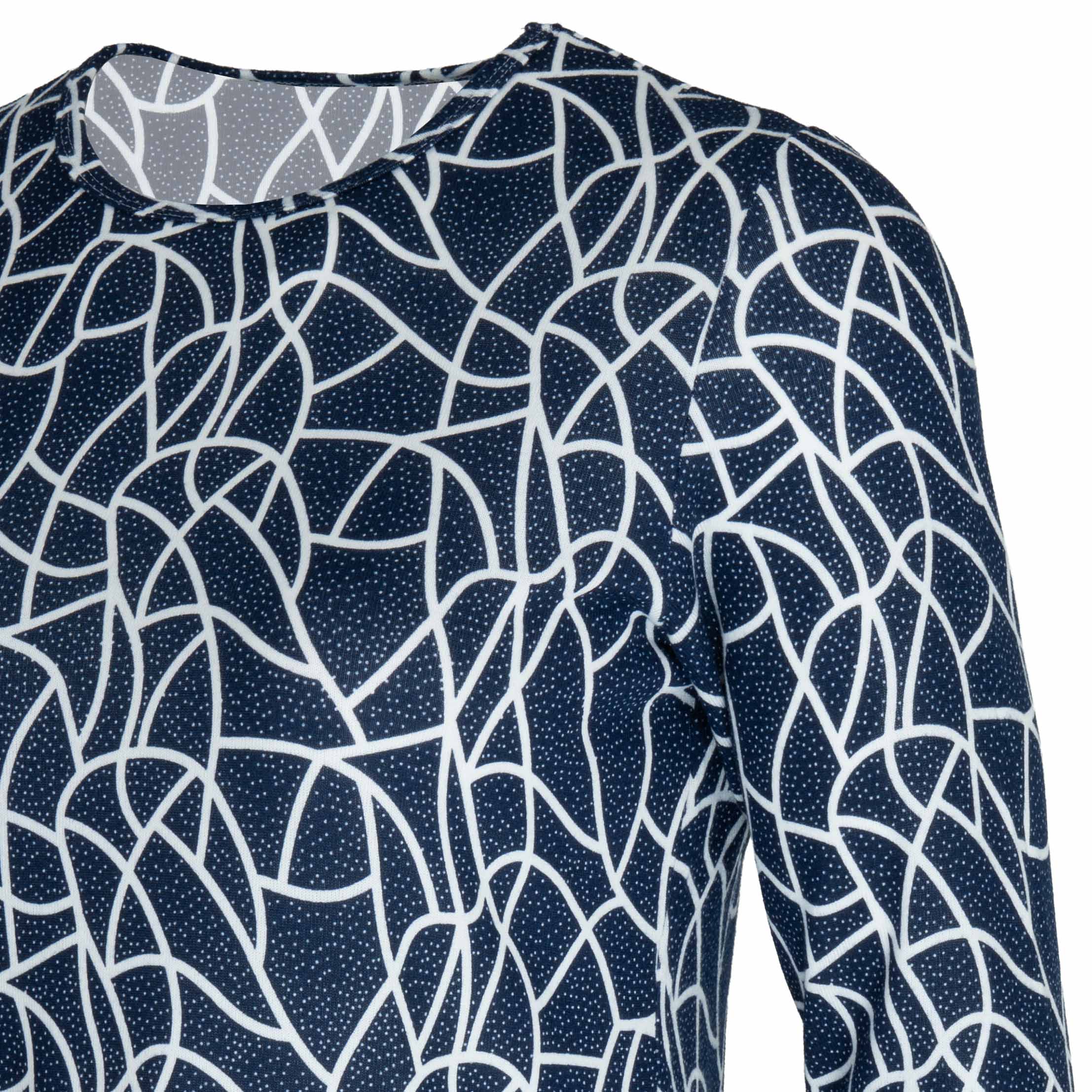 Bluzka damska DŁUGI RĘKAW wzór geometryczny BAWEŁNIANA bluzki duże 4XL (48) 5 Bluzka damska z długim rękawem we wzór geometryczny, kolor granatowy – zbliżenie wzoru z boku